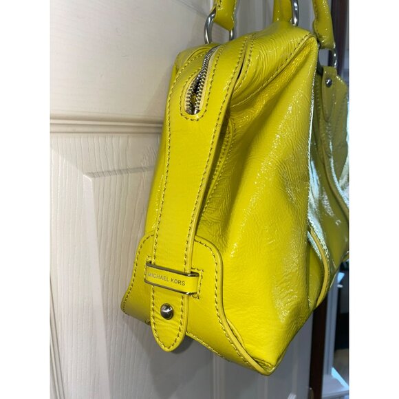 Michael Kors Yellow Patent Leather Satchel Bag With Silver Hardware & Matching W - Picture 8 of 15